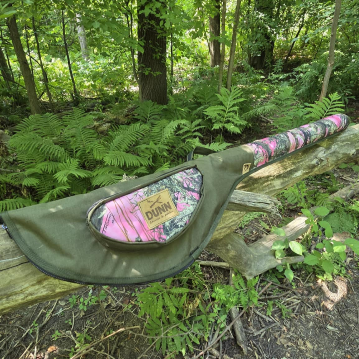 Étui à canne à pêche - Camo rose